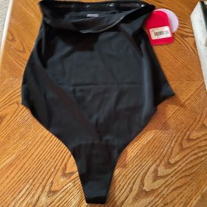New black Spanx high rise